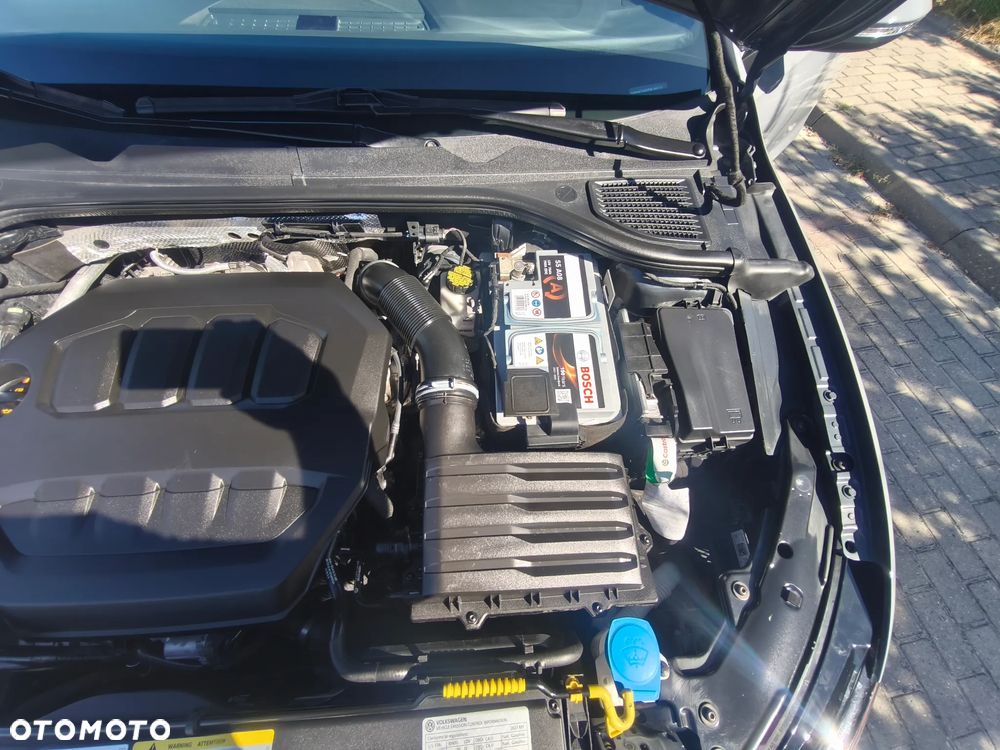 Volkswagen Golf 2.0 TSI OPF GTI - 25