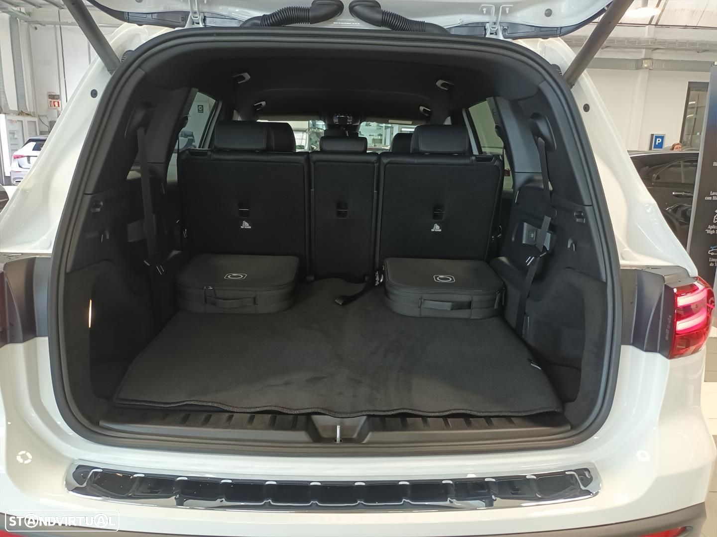 Mercedes-Benz EQB 250+ Edition - 13