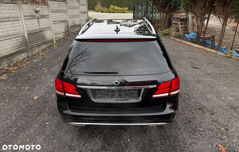 Mercedes-Benz Klasa E 250 CDI 7G-TRONIC Avantgarde - 21