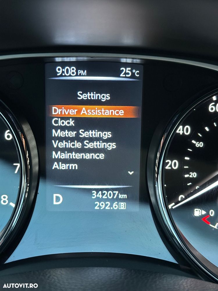 Nissan Rogue - 11