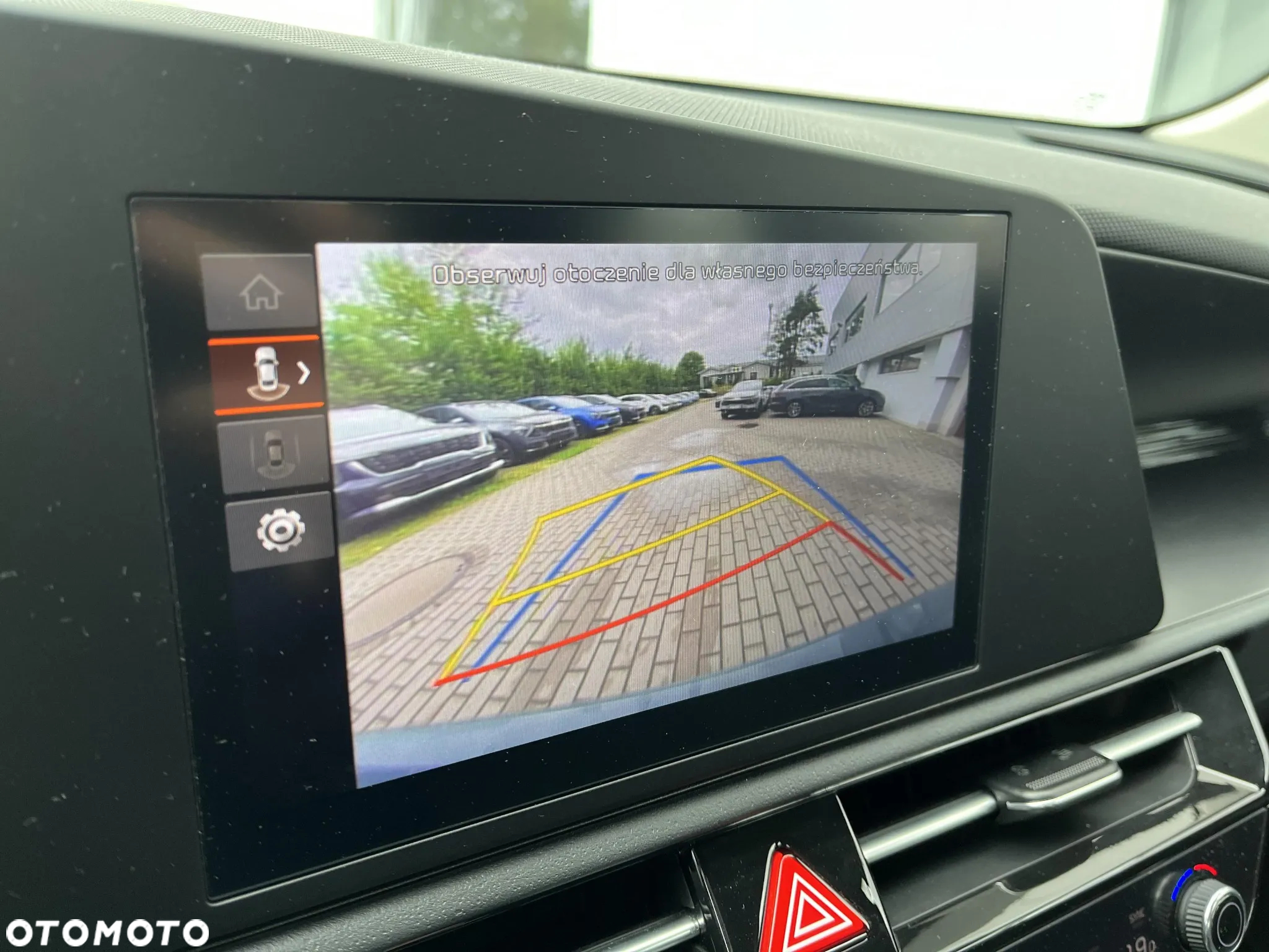Kia Niro 1.6 GDI Plug-In Hybrid M - 22