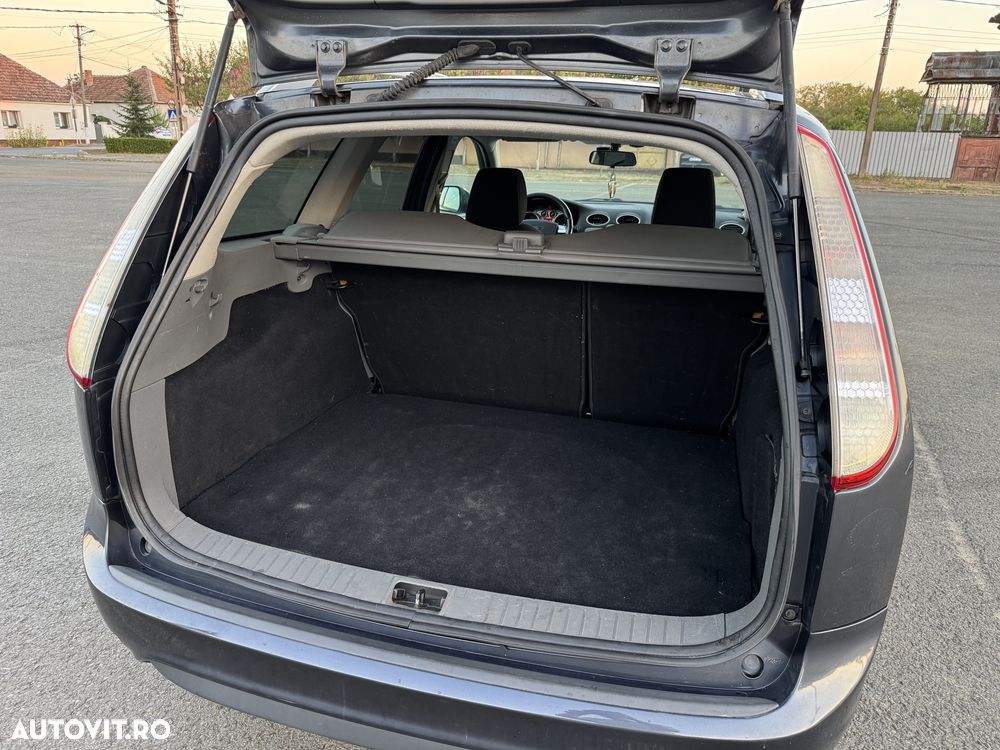 Ford Focus 1.6 TDCI DPF Trend - 7