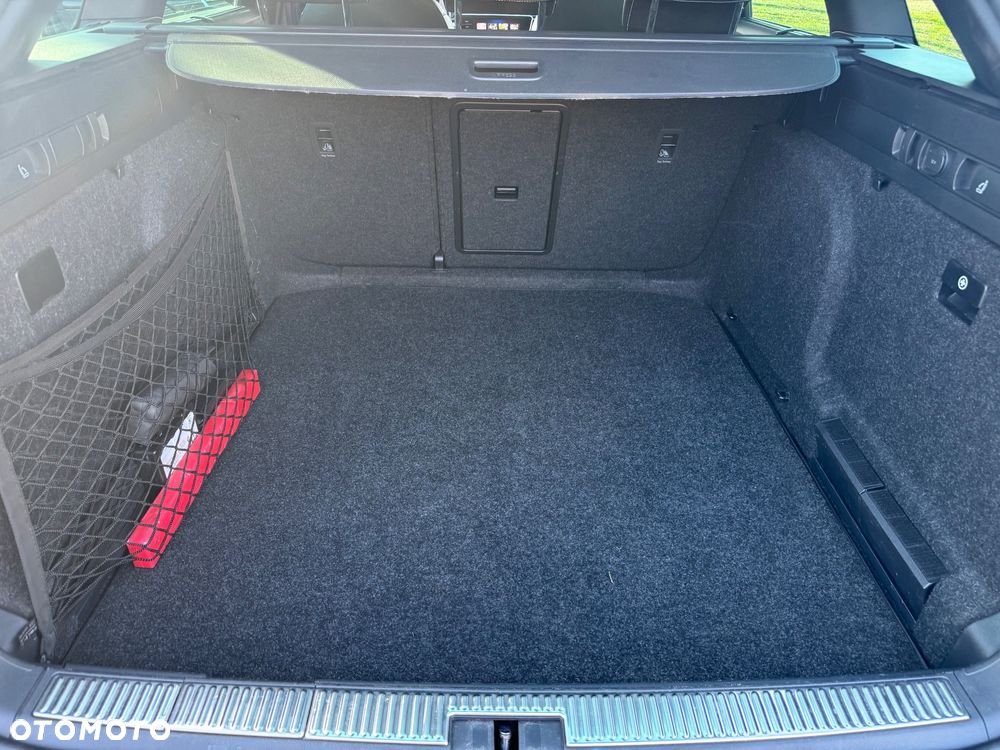 Skoda Superb 2.0 TDI SCR 4x4 L&K DSG - 23