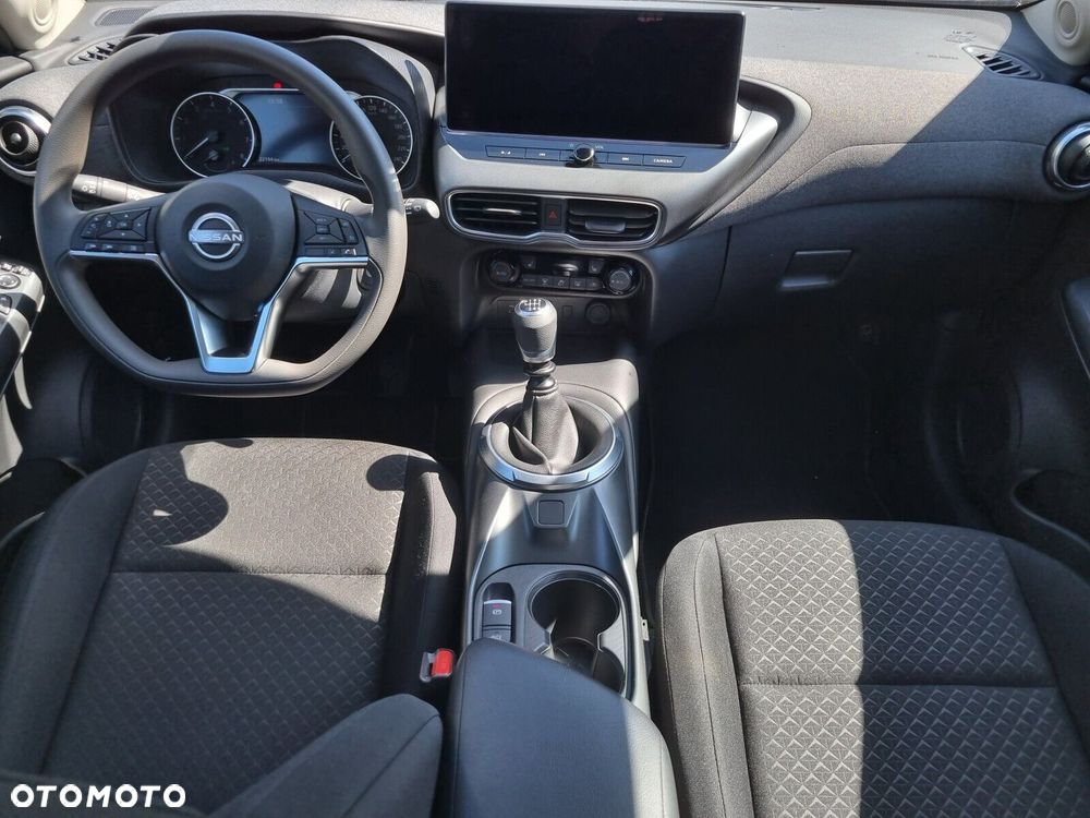 Nissan Juke 1.0 DIG-T Acenta - 11