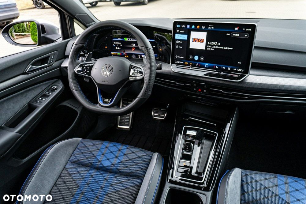 Volkswagen Golf - 29