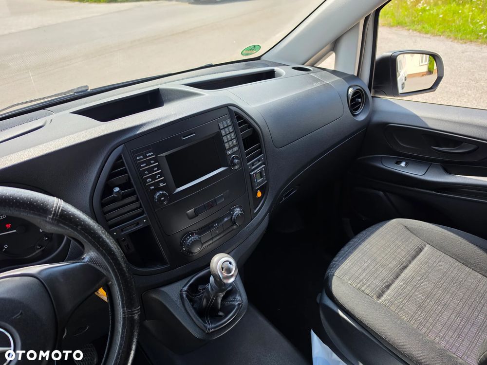 Mercedes-Benz Vito - 20