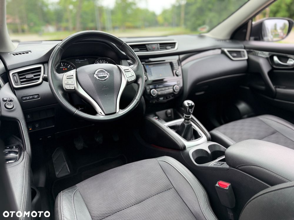 Nissan Qashqai 1.6 DCi Tekna - 10