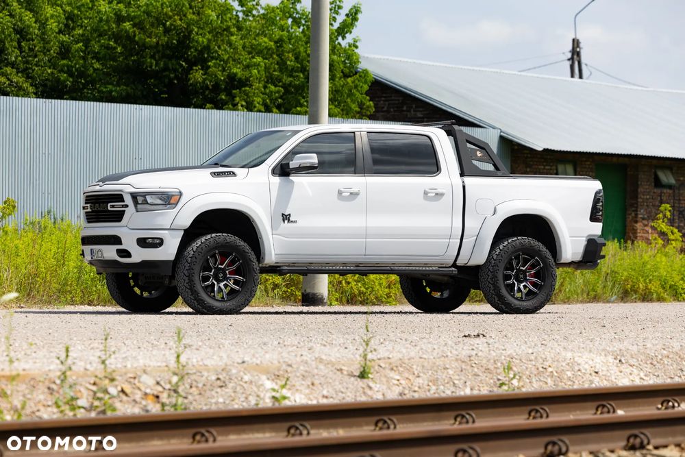 RAM 1500 5.7 Crew Cab Bighorn - 39