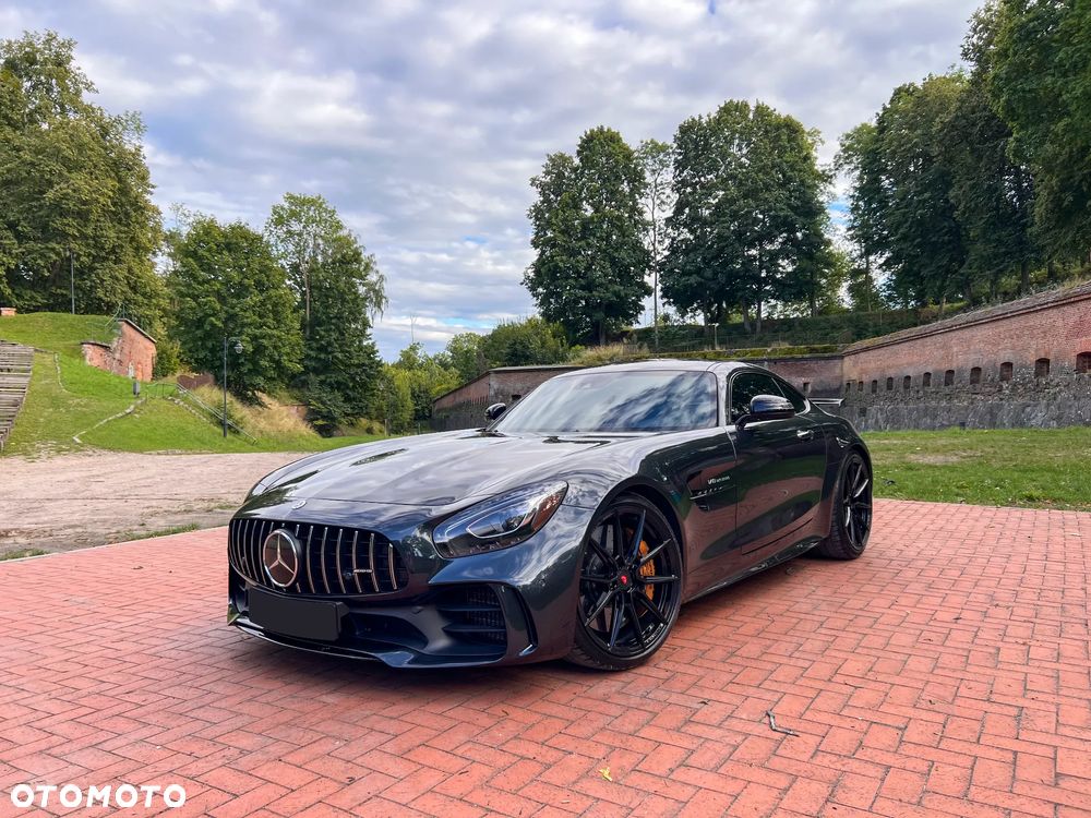 Mercedes-Benz AMG GT R - 3