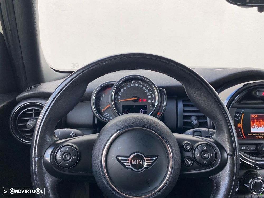 MINI 5 Portas Cooper D - 6