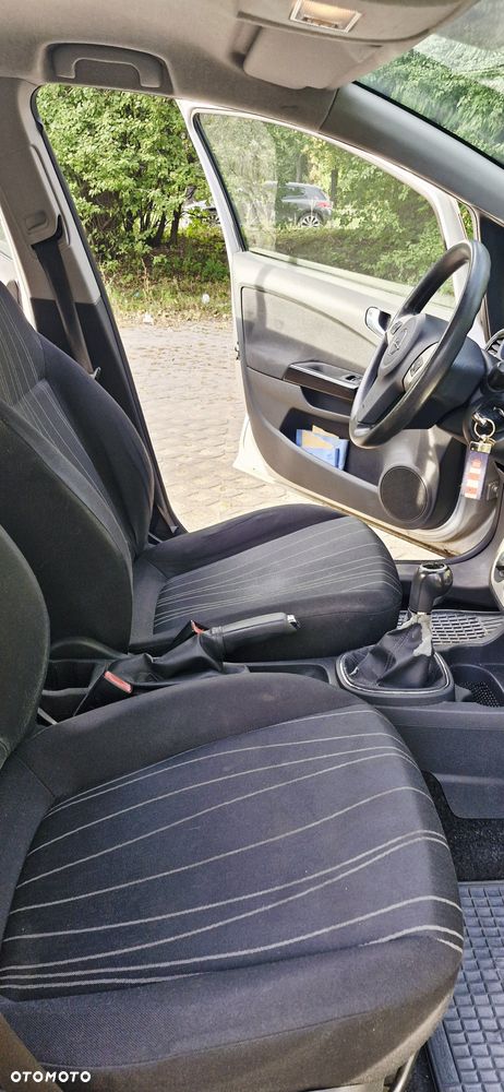 Opel Corsa - 27
