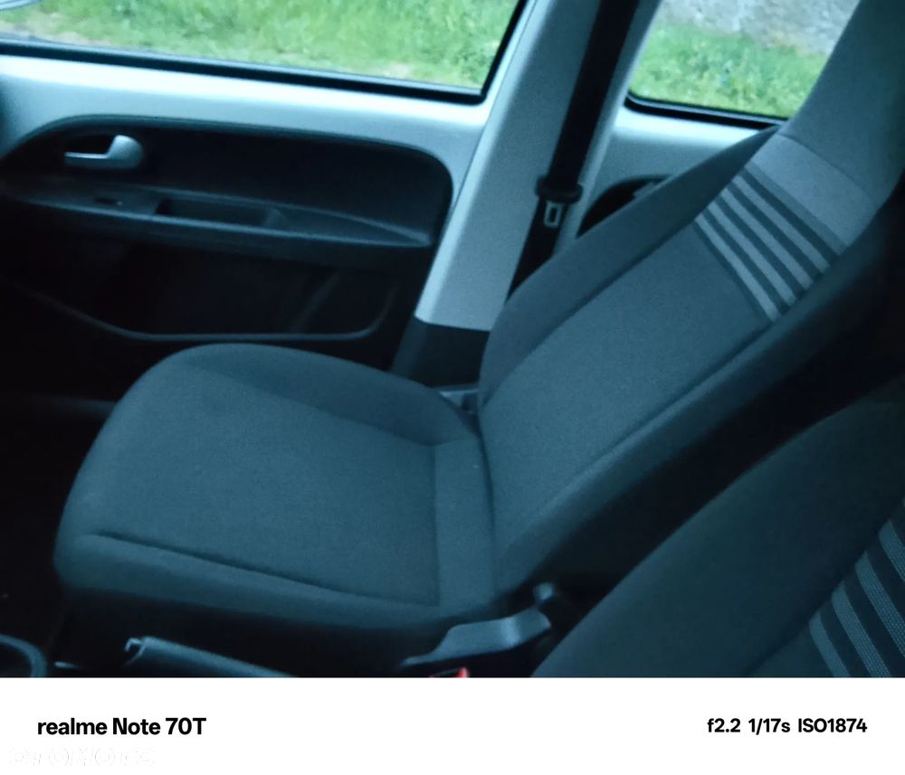 Volkswagen up! 1.0 Black Style - 9
