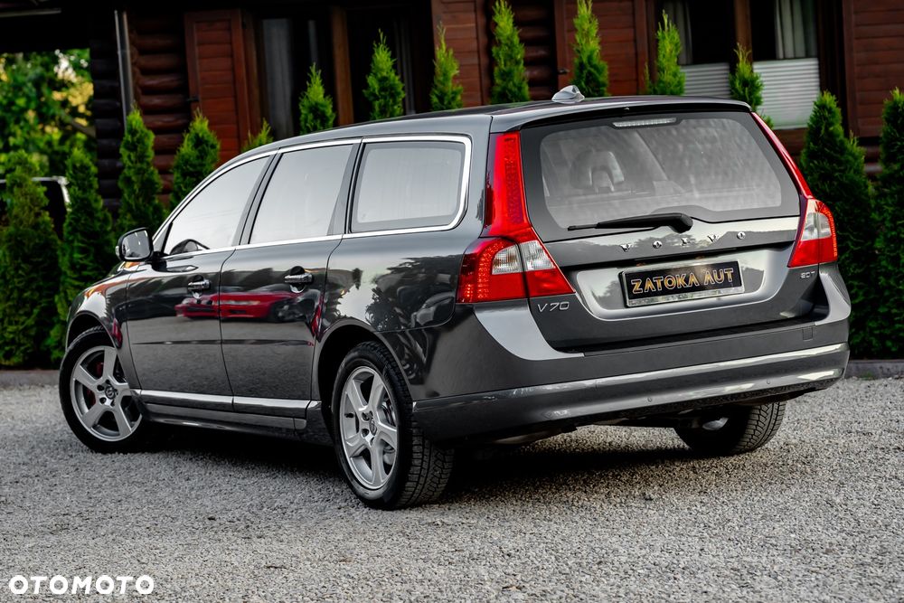 Volvo V70 2.0T Powershift Summum - 9
