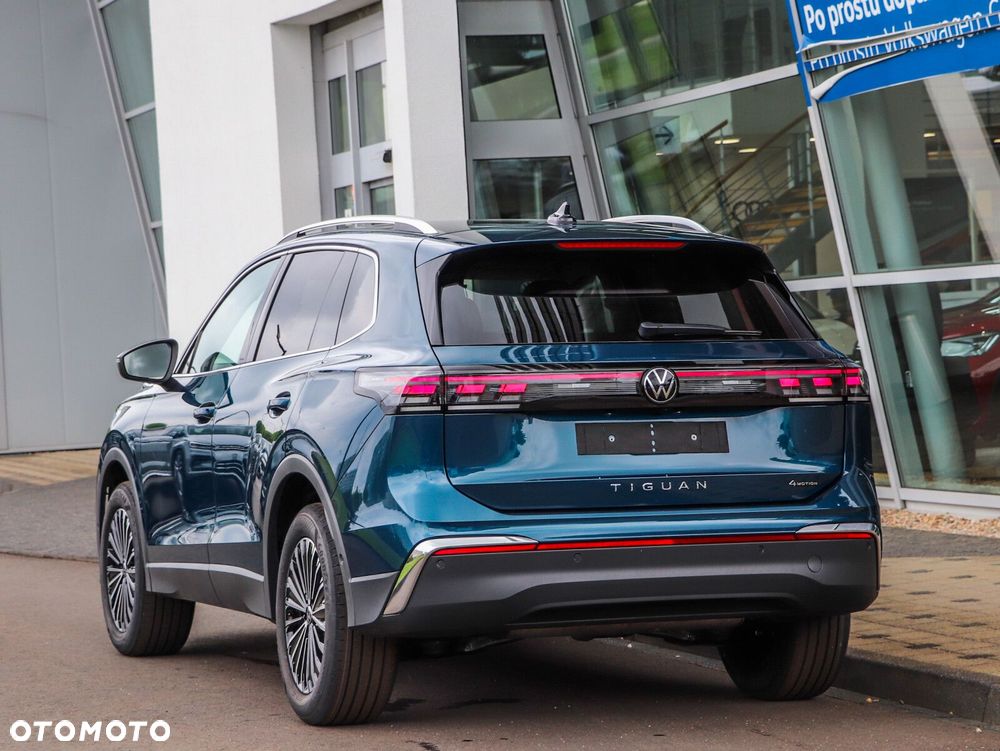 Volkswagen Tiguan - 4
