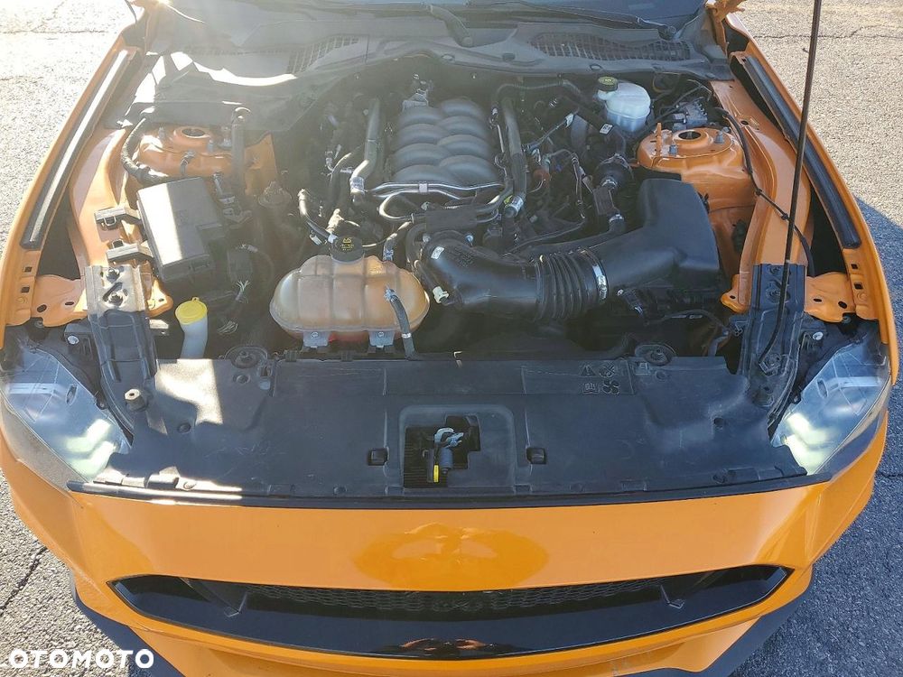 Ford Mustang 5.0 V8 GT - 10