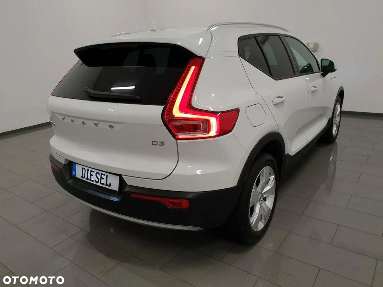 Volvo XC 40 D3 R-Design - 32