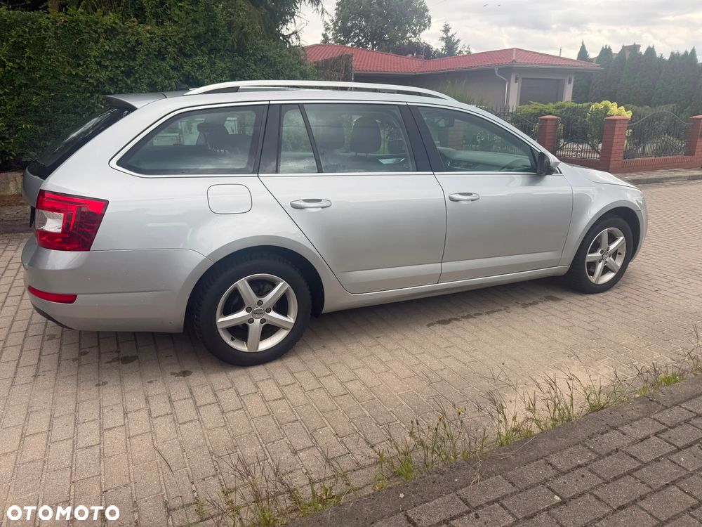 Skoda Octavia 2.0 TDI DSG Drive - 6