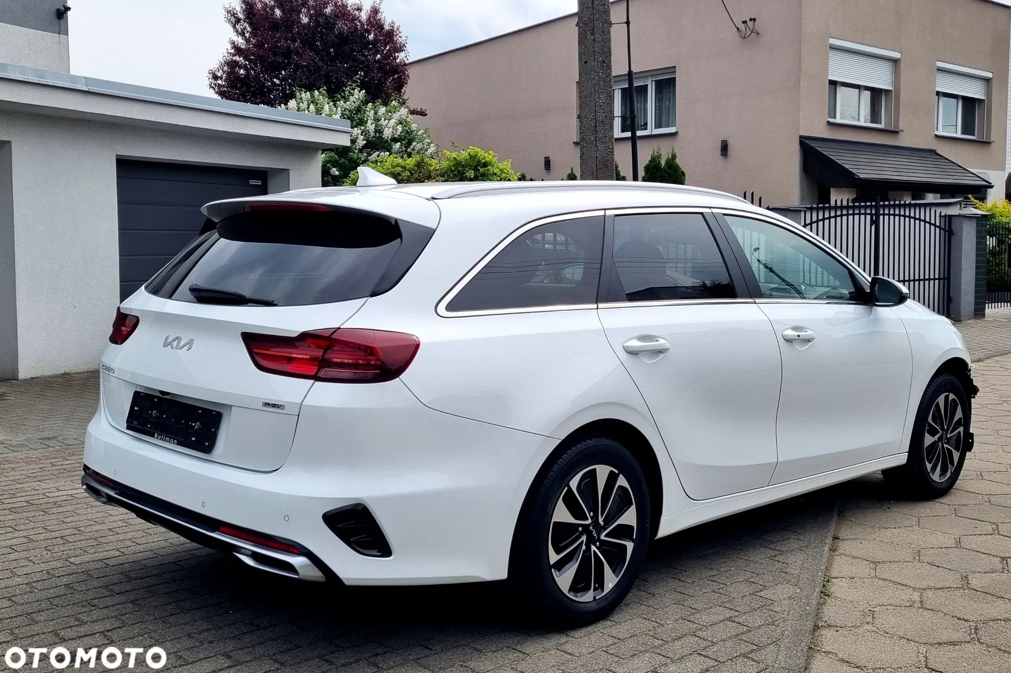 Kia Ceed SW 1.6 GDI DCT OPF Plug-in-Hybrid Inspiration - 1
