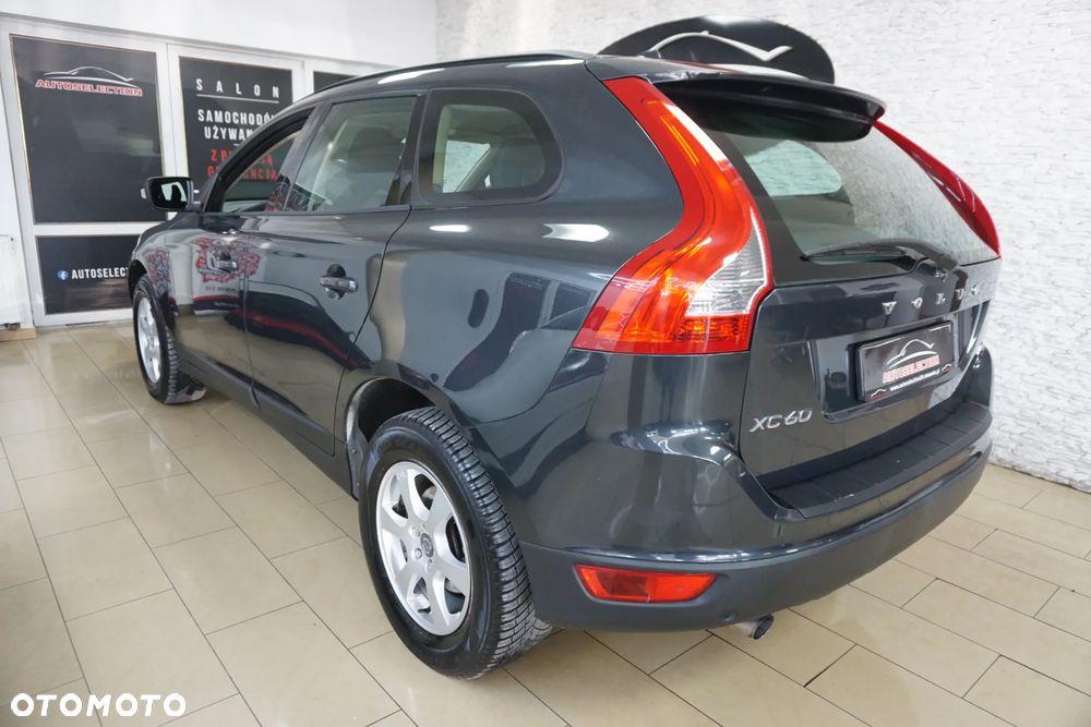 Volvo XC 60 D4 Geartronic Kinetic - 10