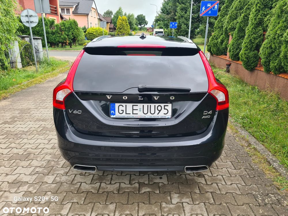 Volvo V60 D4 AWD Ocean Race - 28