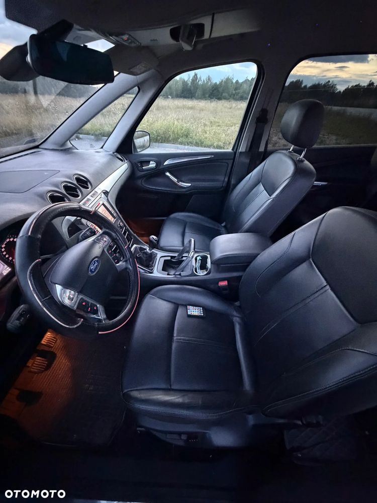Ford Galaxy 2.0 TDCi Platinium X (Titanium) - 15