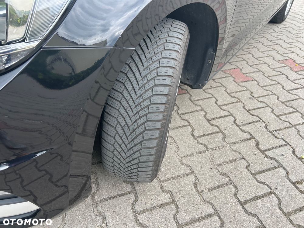Volkswagen Touran 1.2 TSI (BlueMotion Technology) Comfortline - 10