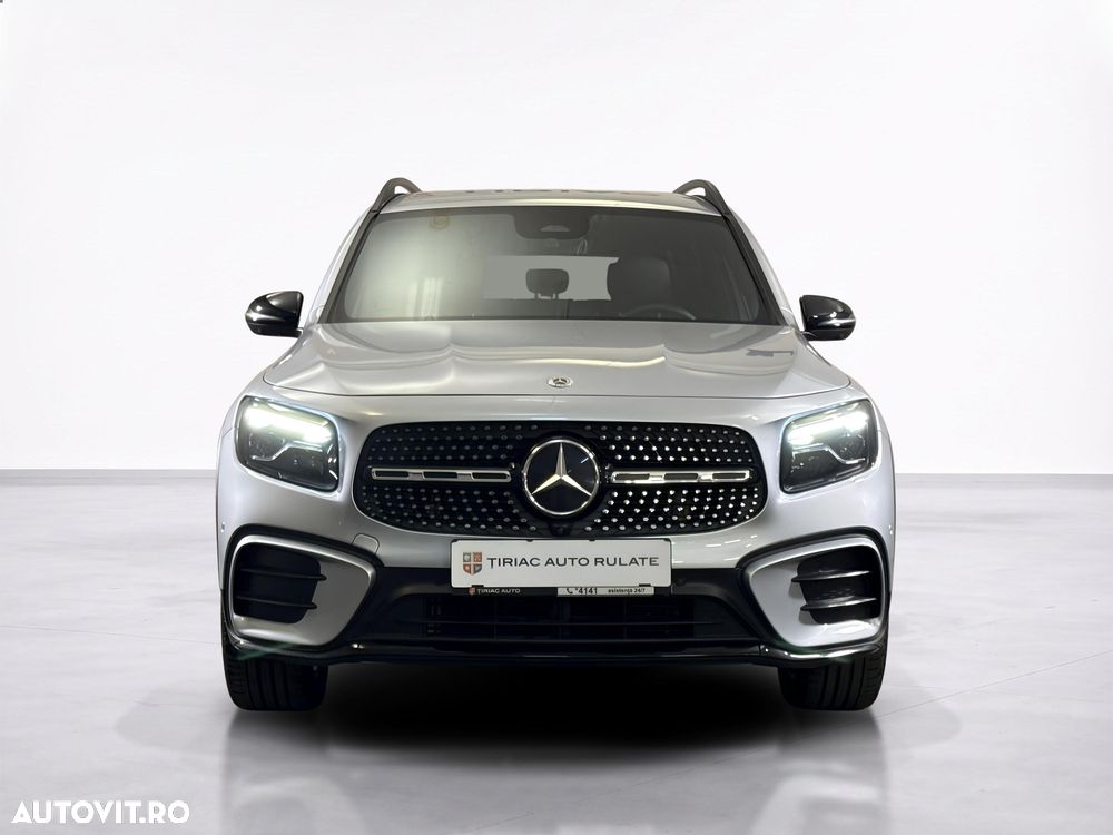 Mercedes-Benz GLB - 10