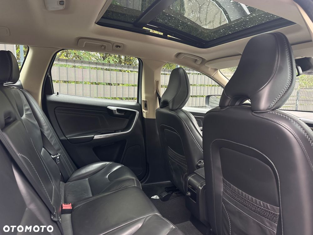 Volvo XC 60 D3 Ocean Race - 30