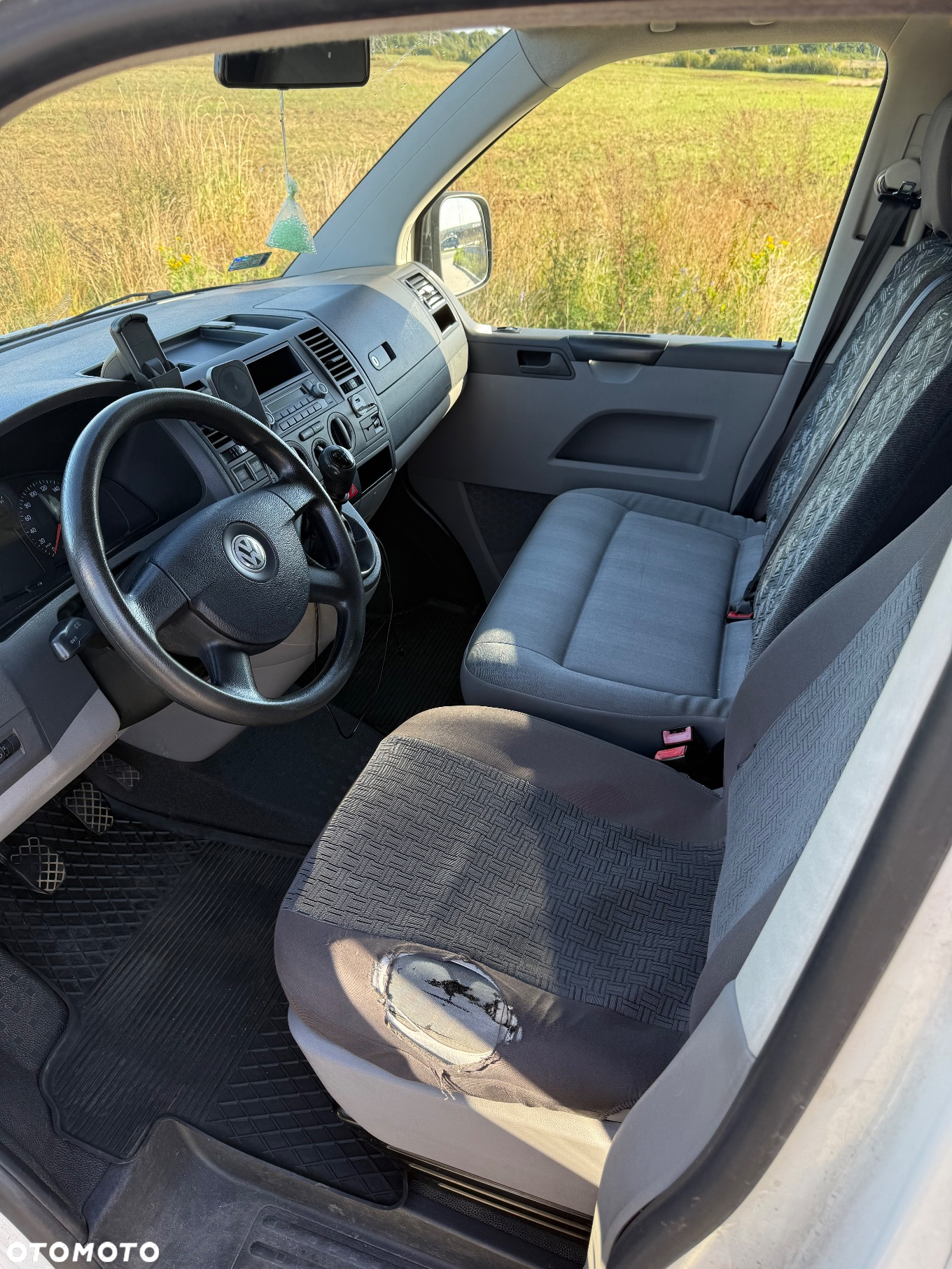 Volkswagen Transporter T5 TDI L2H1 - 7