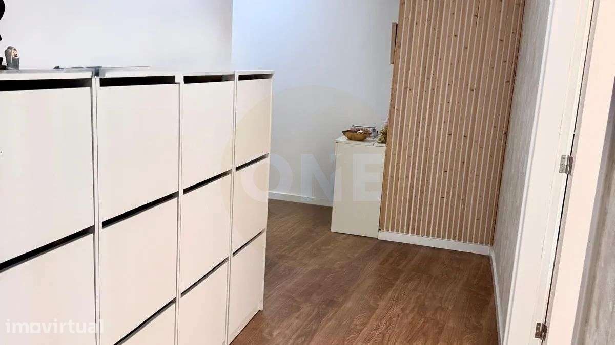 Apartamento T2 em Viatodos | Conforto , espaço e excelente conservação - Grande imagem: 4/12