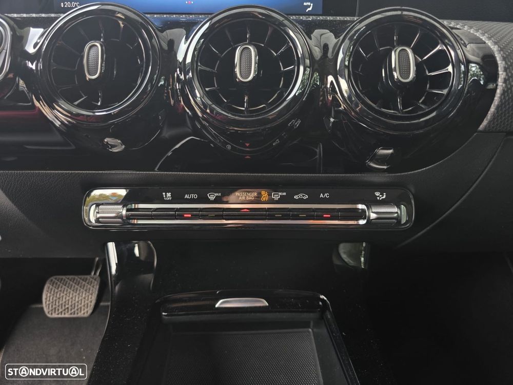 Mercedes-Benz A 200 - 13