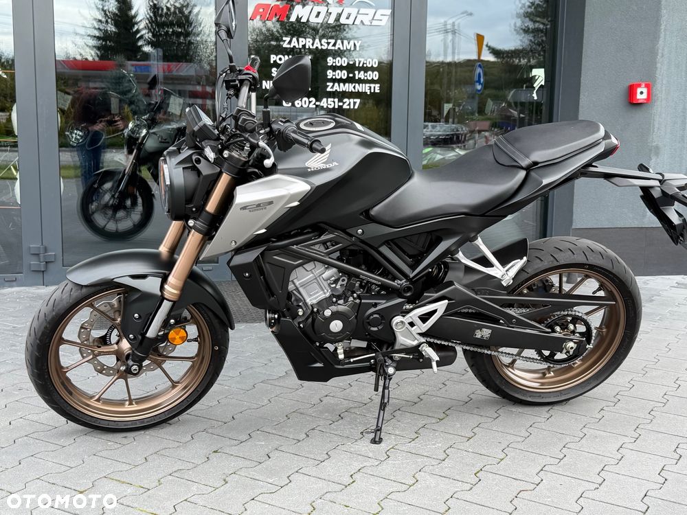 Honda CB - 27