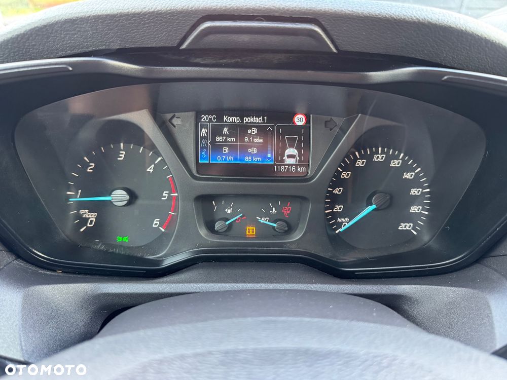 Ford Transit - 23