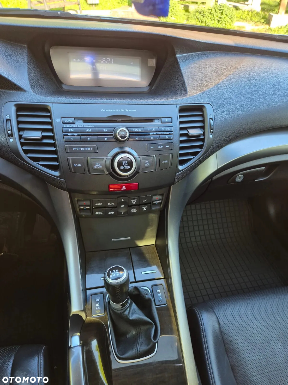 Honda Accord 2.2d Executive - 17
