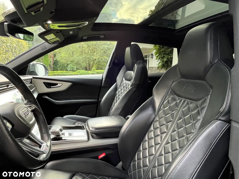 Audi Q8 - 7