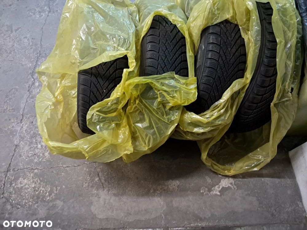 Toyota Yaris 1.33 Sol - 34