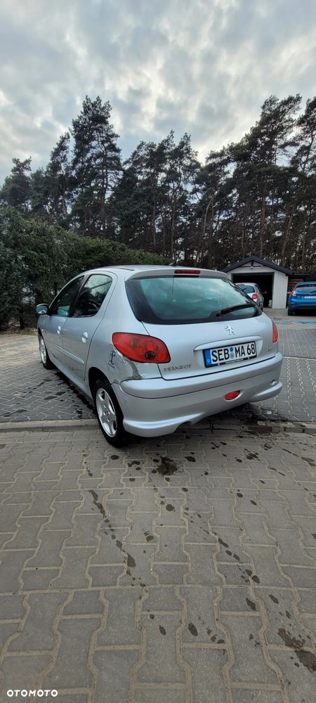 Peugeot 206 75 JBL - 37