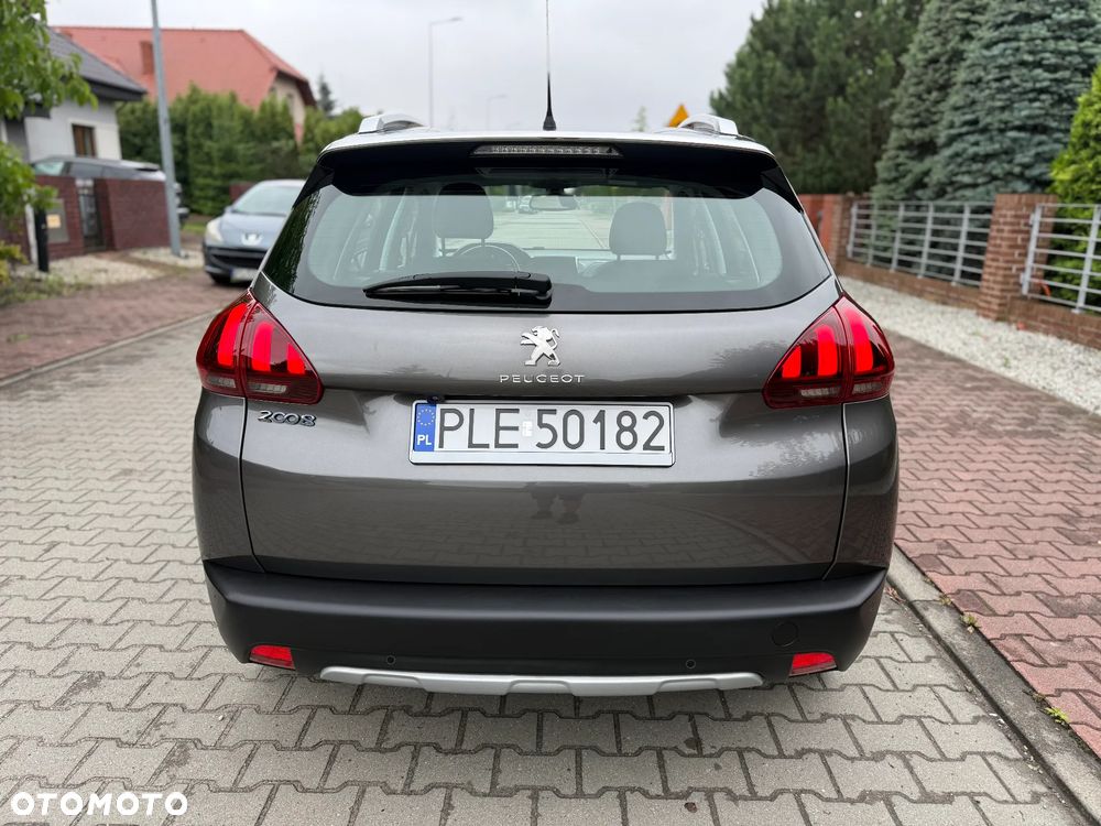 Peugeot 2008 - 21