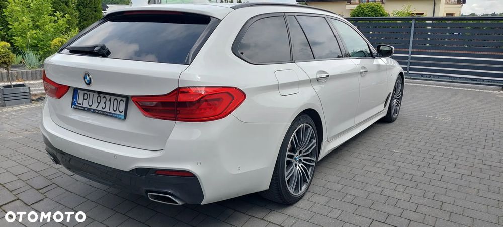 BMW Seria 5 520d M Sport sport - 33