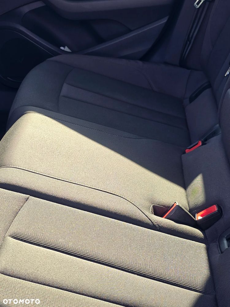 Audi A4 Limousine 35 TFSI S tronic - 20