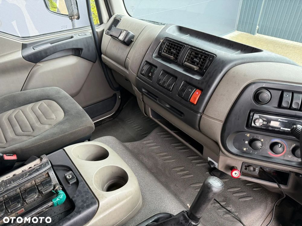DAF LF CF 55.220 // ANGLIK // skrzynia z żurawiem HIAB 111 B-2 DUO // HDS żuraw dzwig kran Krane - 31