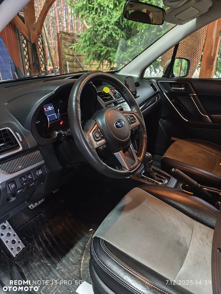 Subaru Forester 2.0 i Exclusive Special (EyeSight) Lineartronic - 4