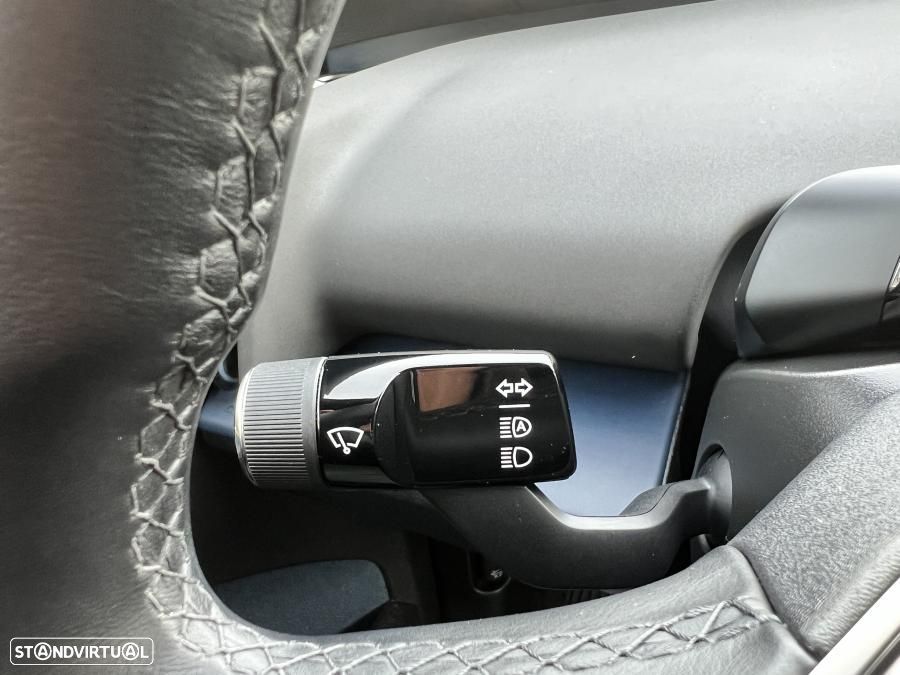 Volvo EX30 69 kWh Single Motor Extended Range Core - 32