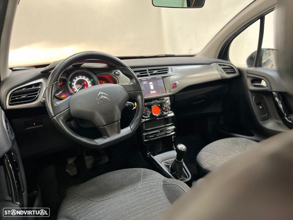 Citroën C3 1.2 PureTech Attraction - 13