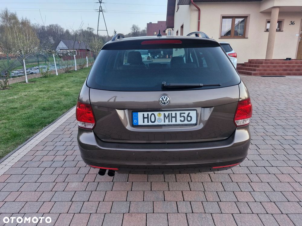 Volkswagen Golf 2.0 TDI DPF Comfortline - 6