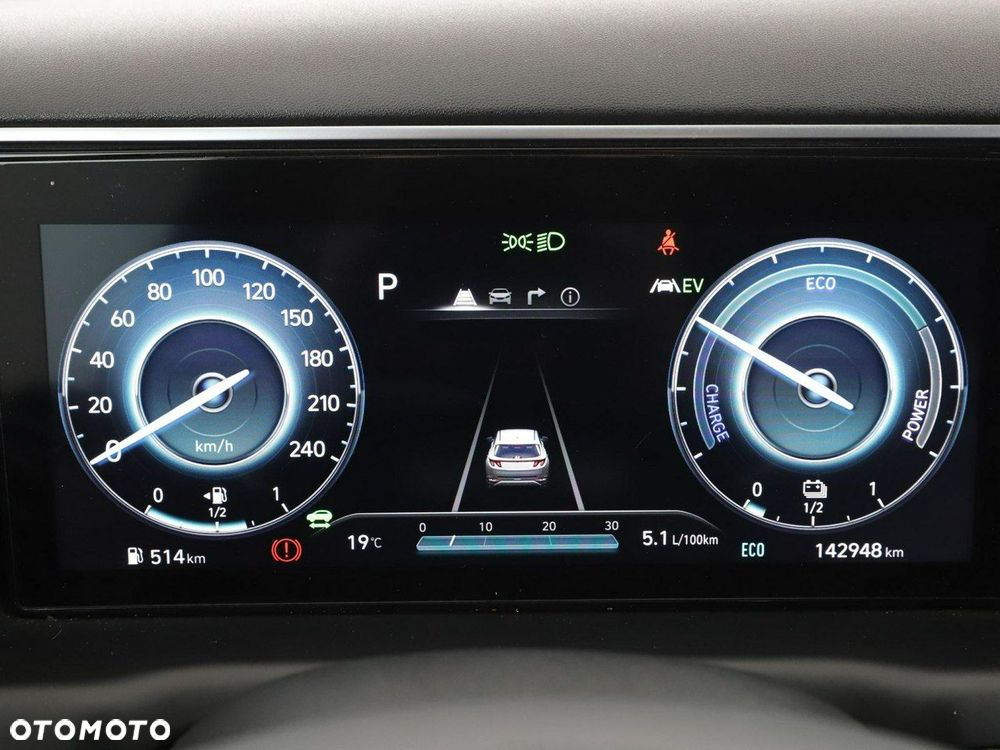 Hyundai Tucson 1.6 T-GDi HEV Executive 2WD - 23