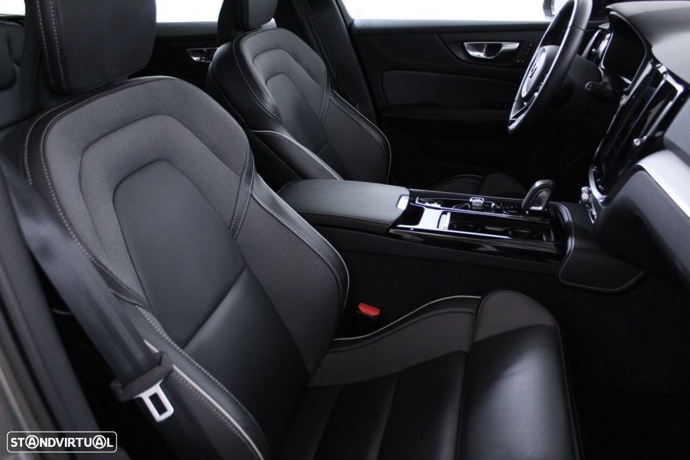 Volvo V60 2.0 T6 AWD TE R-Design - 14