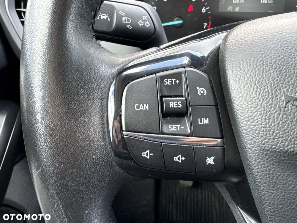 Ford Focus 1.0 EcoBoost Titanium Design - 18