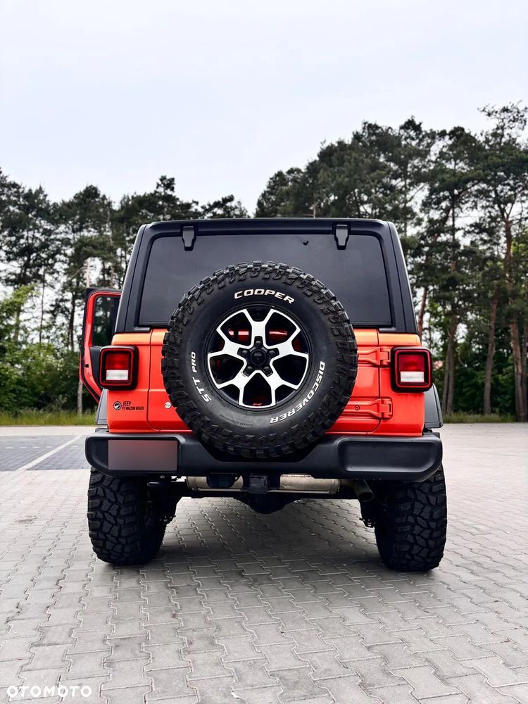 Jeep Wrangler 3.6 Unlim X - 3