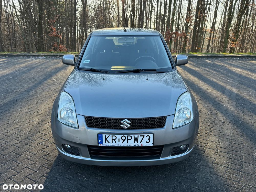 Suzuki Swift 1.3 GLX / Comfort - 2